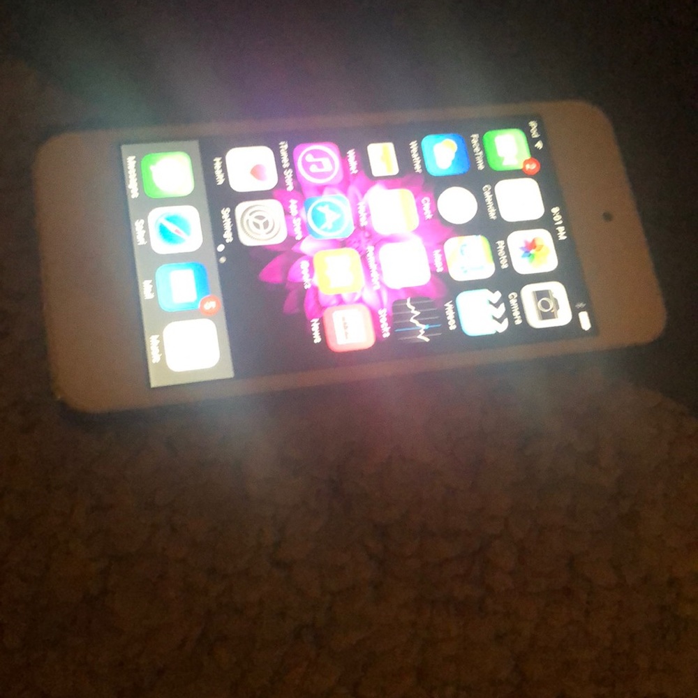 iPod touch 30GB 5th generation